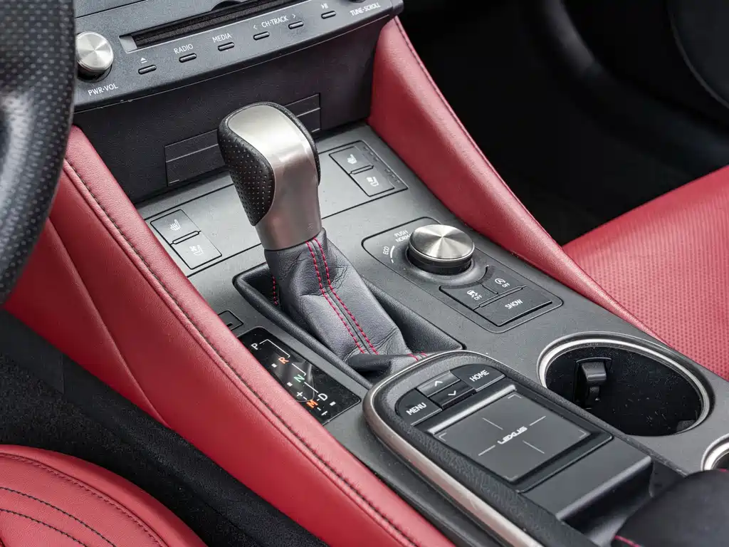 Lexus RC — миниатюра 14