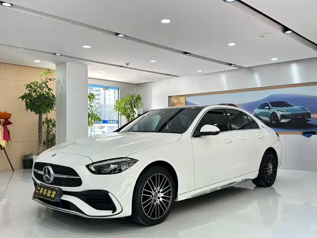 MERCEDES BENZ C CLASS 2023