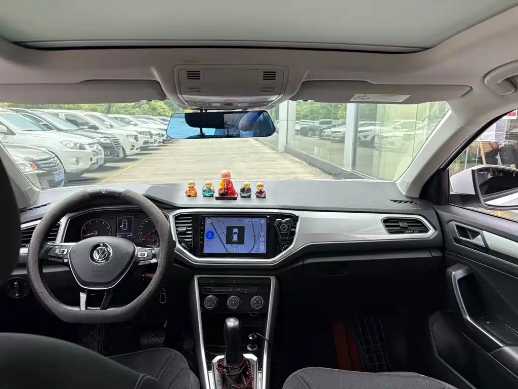 Volkswagen T-Roc — миниатюра 5