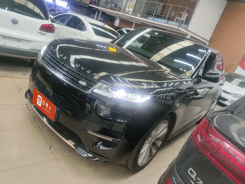 Land Rover Sport