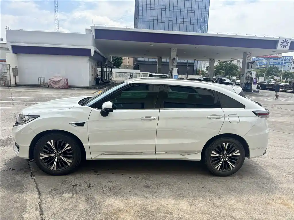 Honda UR-V — миниатюра 3