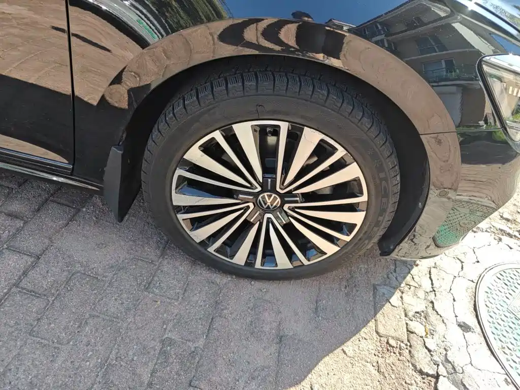 Volkswagen Passat — миниатюра 8