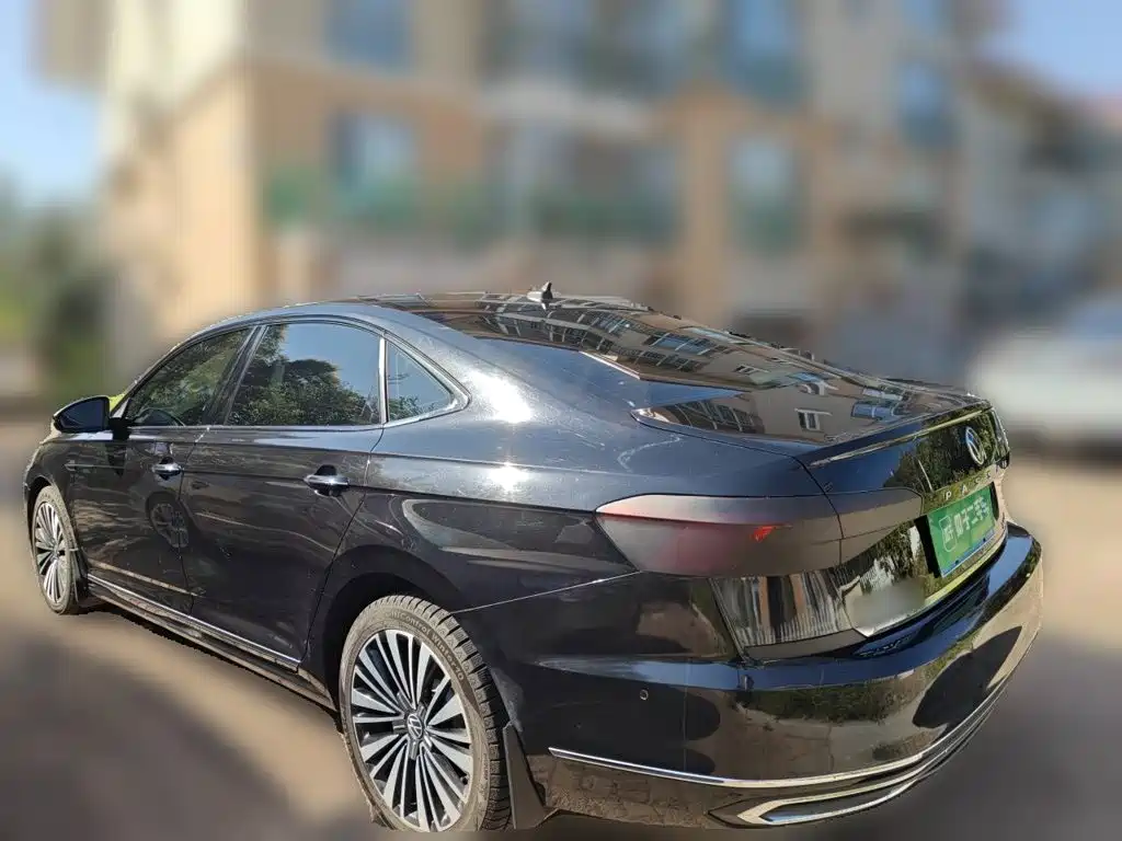 Volkswagen Passat — миниатюра 4