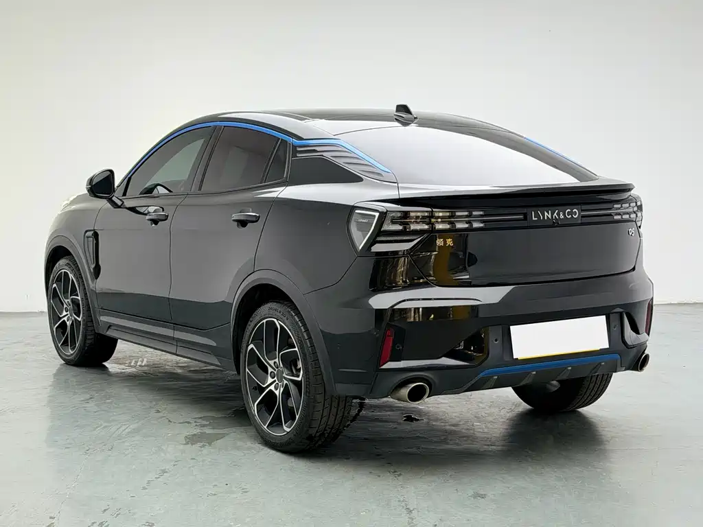 Lynk & Co 05 — миниатюра 5