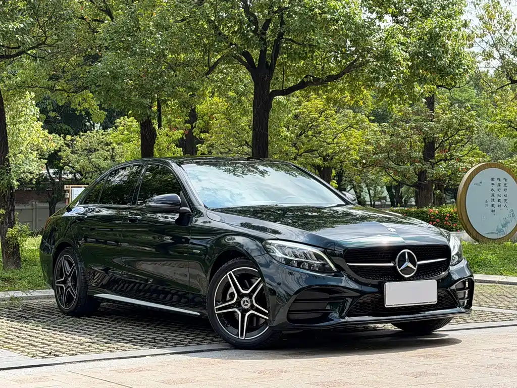 Mercedes-Benz C-Class — миниатюра 3