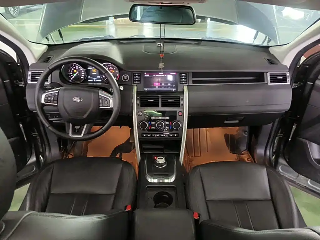 Land Rover Discovery Sport — миниатюра 10
