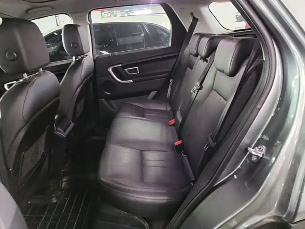 Land Rover Discovery Sport — миниатюра 17