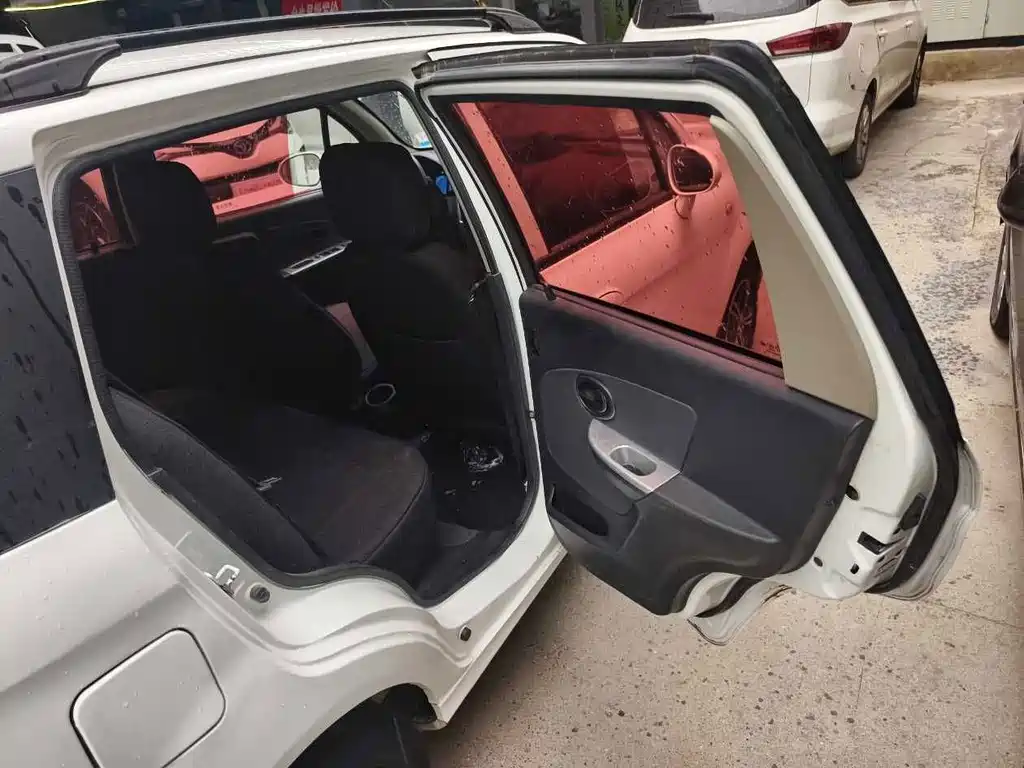 Haima Haima Aishang EV — миниатюра 6