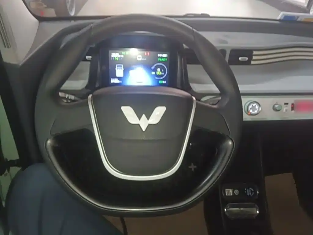 Wuling MINIEV — миниатюра 11