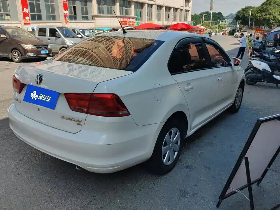 Volkswagen Santana — миниатюра 3