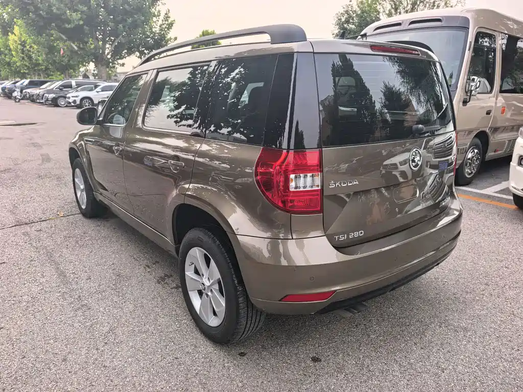 Skoda Yeti — миниатюра 16