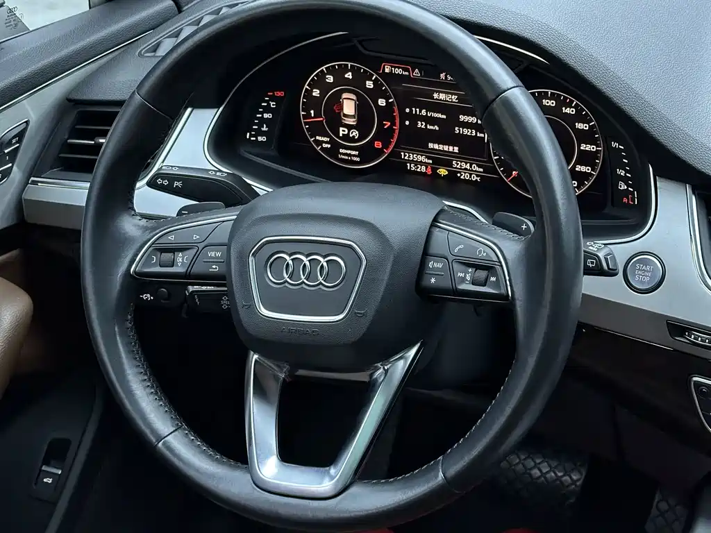Audi Q7 2016 45 TFSI S line Sport