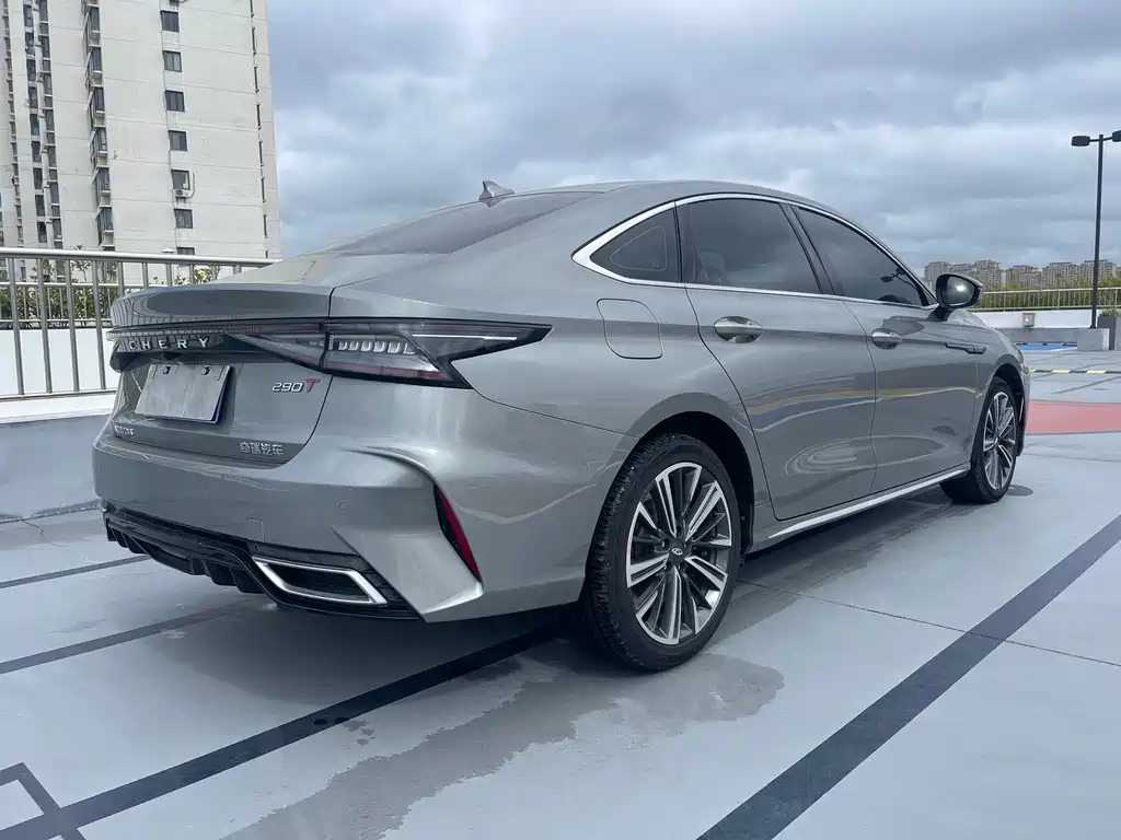 CHERY ARRIZO 8
