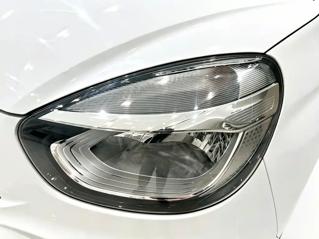 Roewe Clever — миниатюра 6