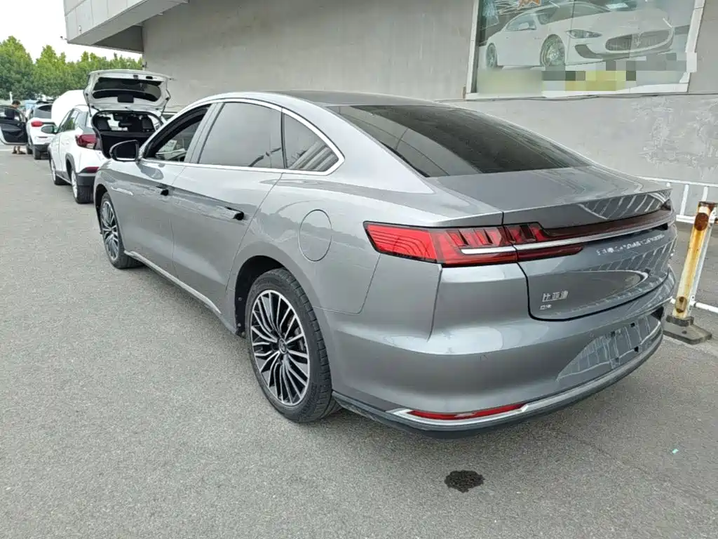 BYD Han — миниатюра 5