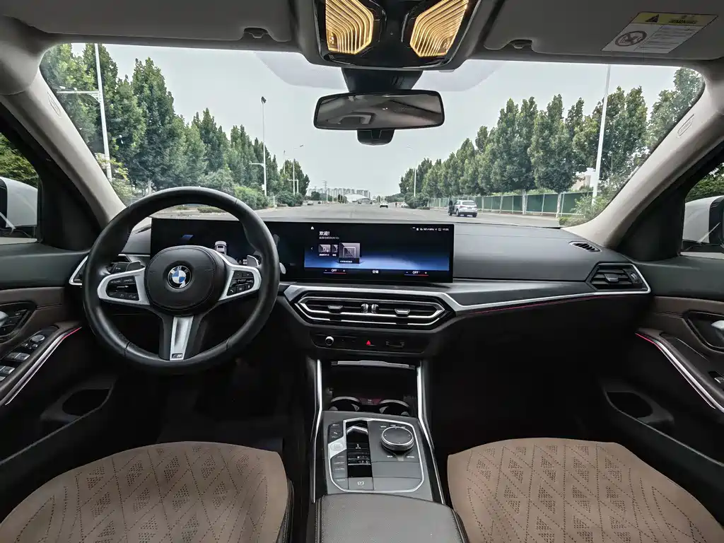 BMW 3 Series — миниатюра 4