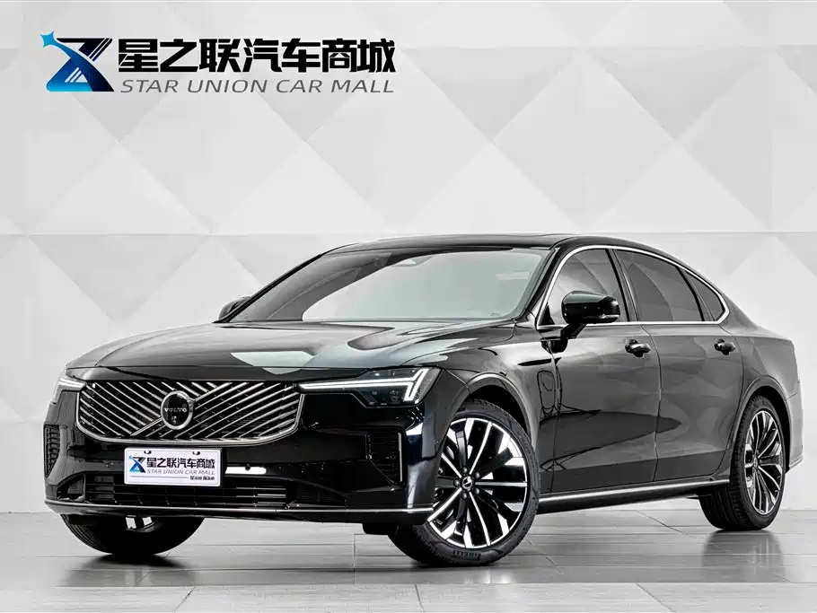 Volvo S90 2026 B5 Luxury