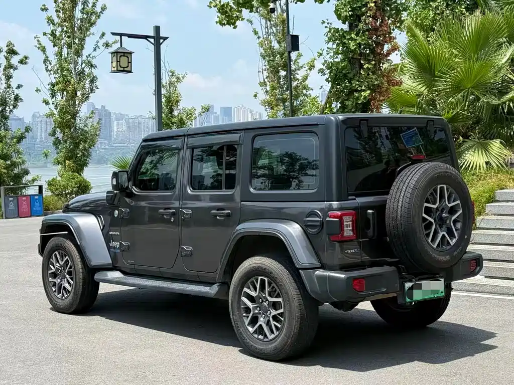 Jeep Wrangler PHEV — миниатюра 4