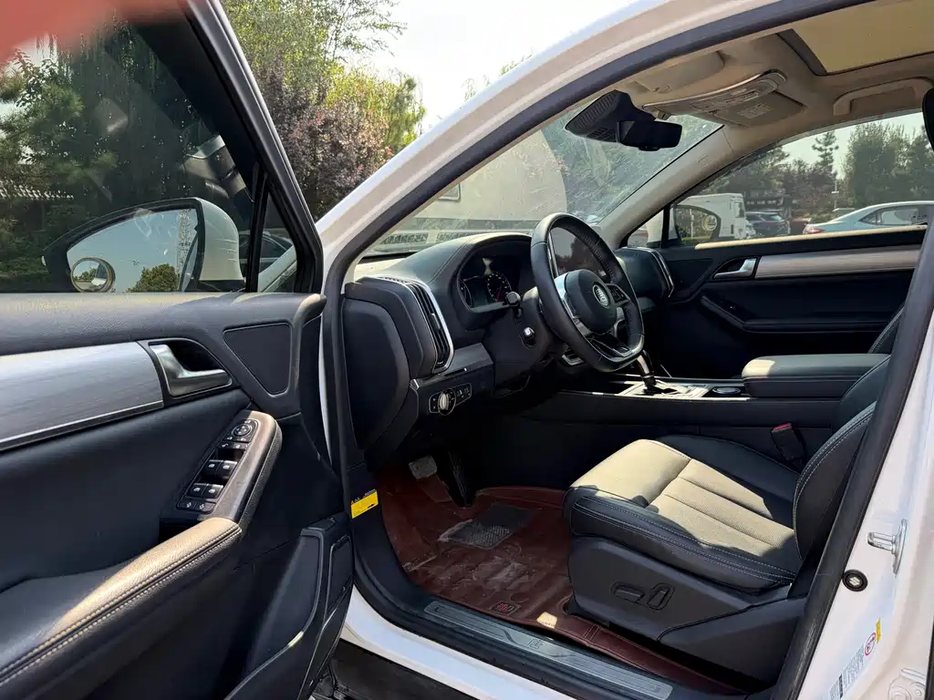BYD Tang — миниатюра 11