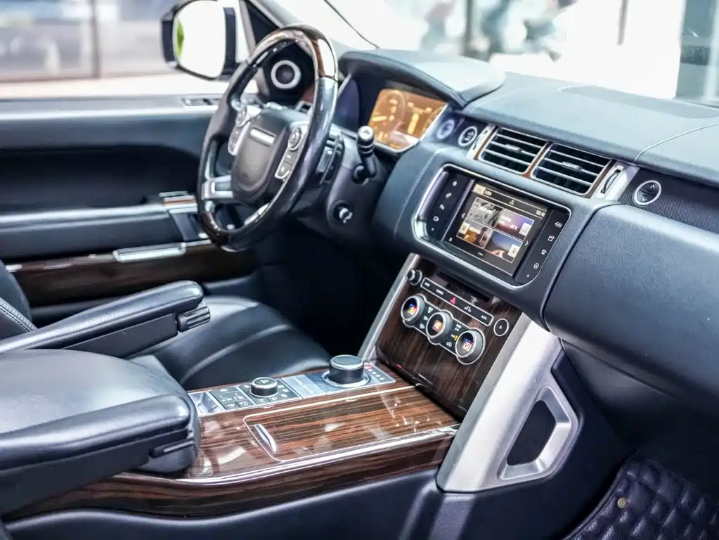 Land Rover Range Rover 2015 3.0 TDV6 Vogue