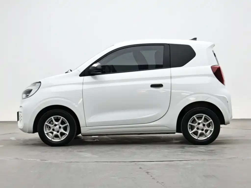 Roewe Clever — миниатюра 6