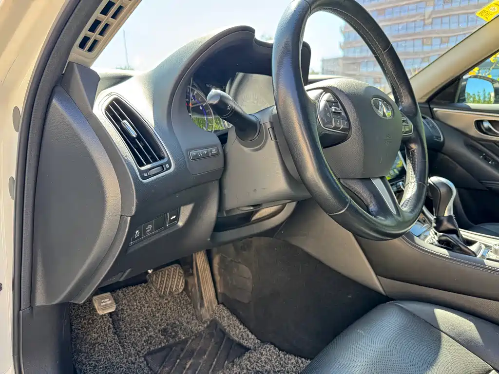 Infiniti Q50L — миниатюра 14