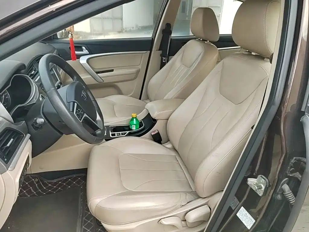 Geely Emgrand — миниатюра 15