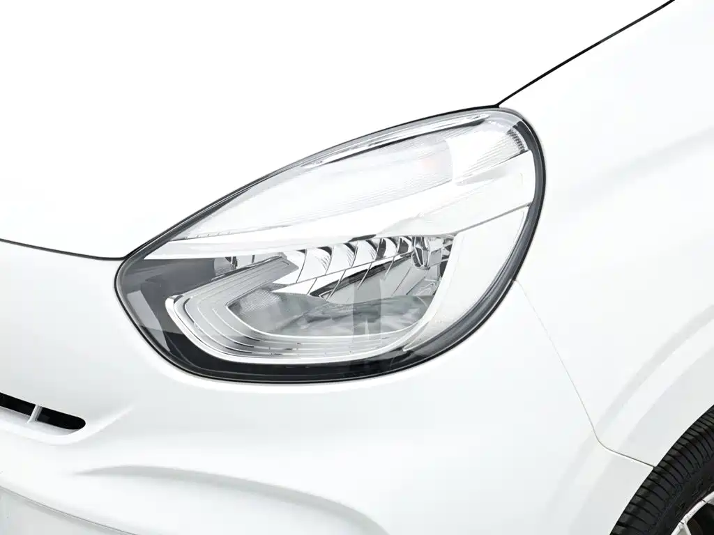 Roewe Clever — миниатюра 17