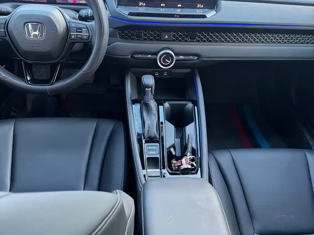 Honda Accord — миниатюра 7