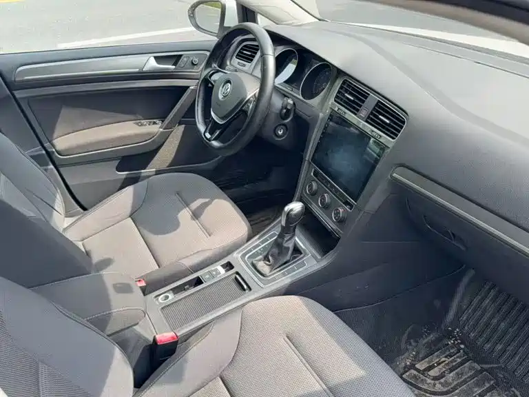 Volkswagen Golf — миниатюра 4