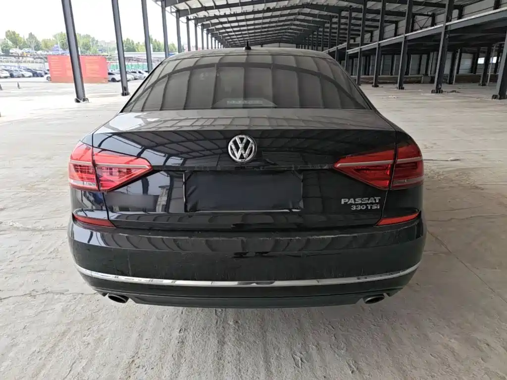Volkswagen Passat — миниатюра 6