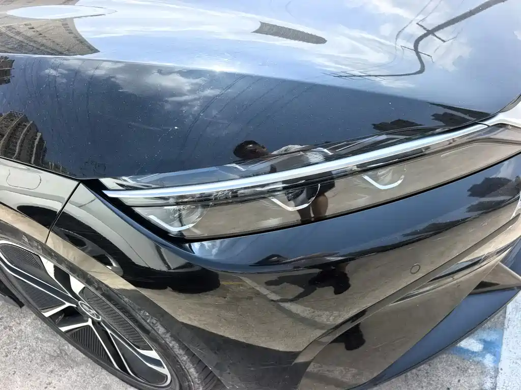 BYD Han — миниатюра 8