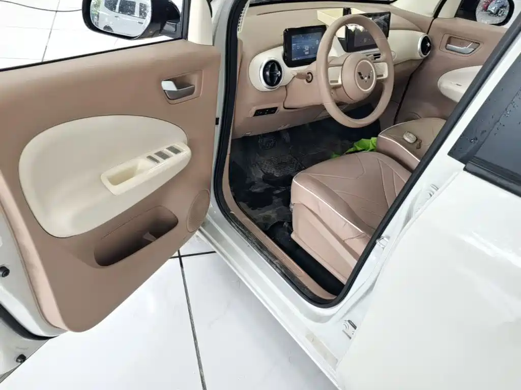 Wuling MINIEV — миниатюра 16