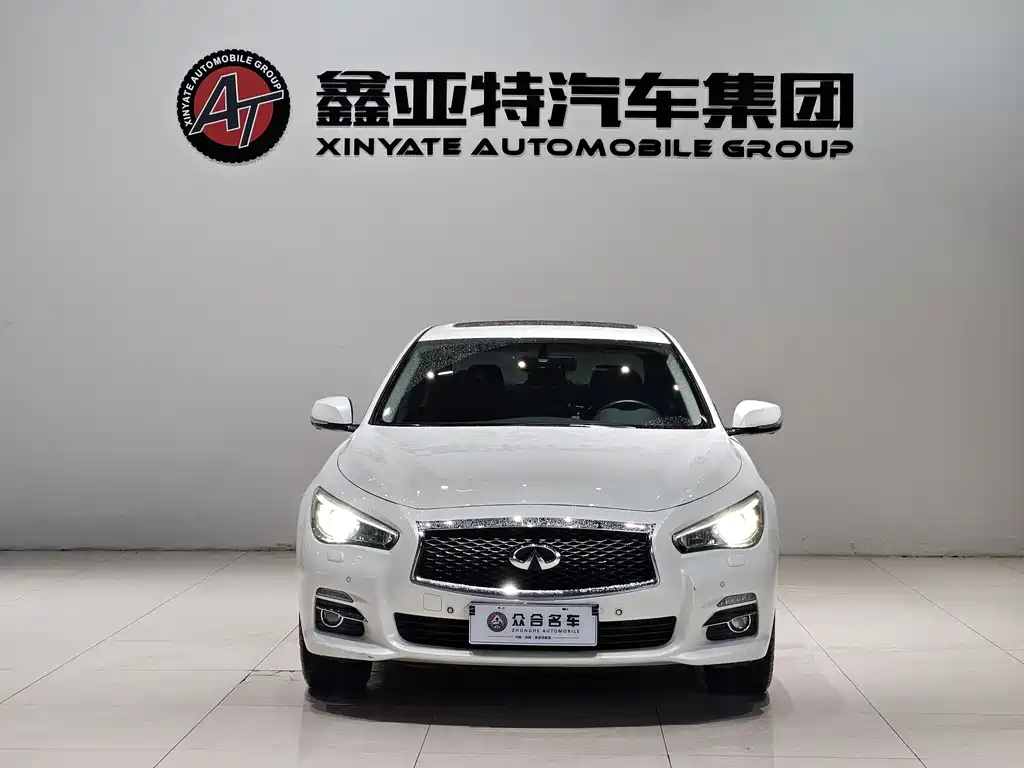 INFINITI  Q50L