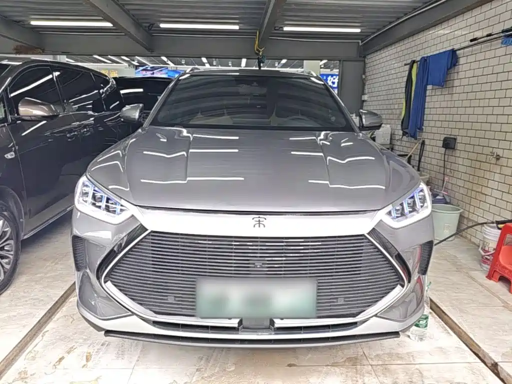 BYD PLUS New Energy — миниатюра 3