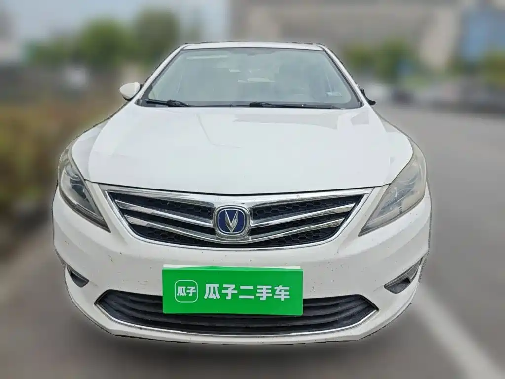 Changan Eado — миниатюра 2