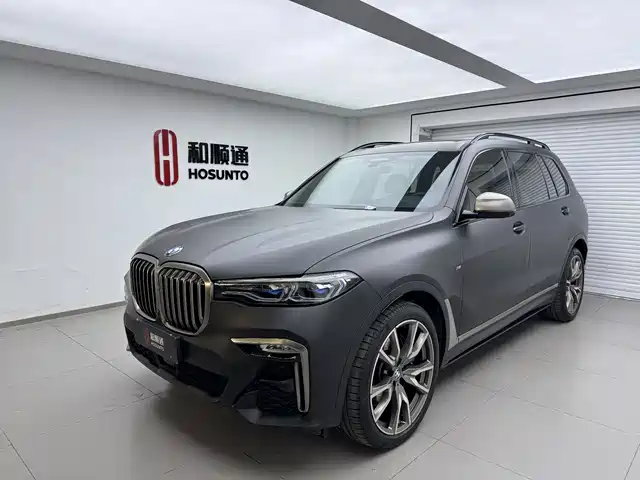 BMW X7 2021
