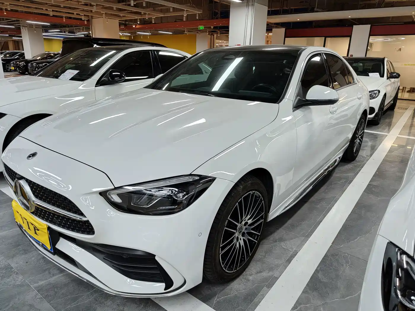 奔驰C级 2023款 C 260 L 皓夜运动版 2023