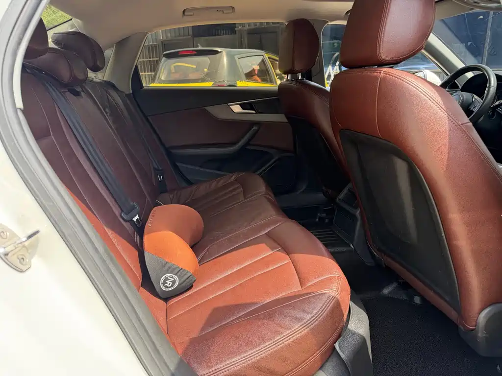 Audi A4L — миниатюра 5