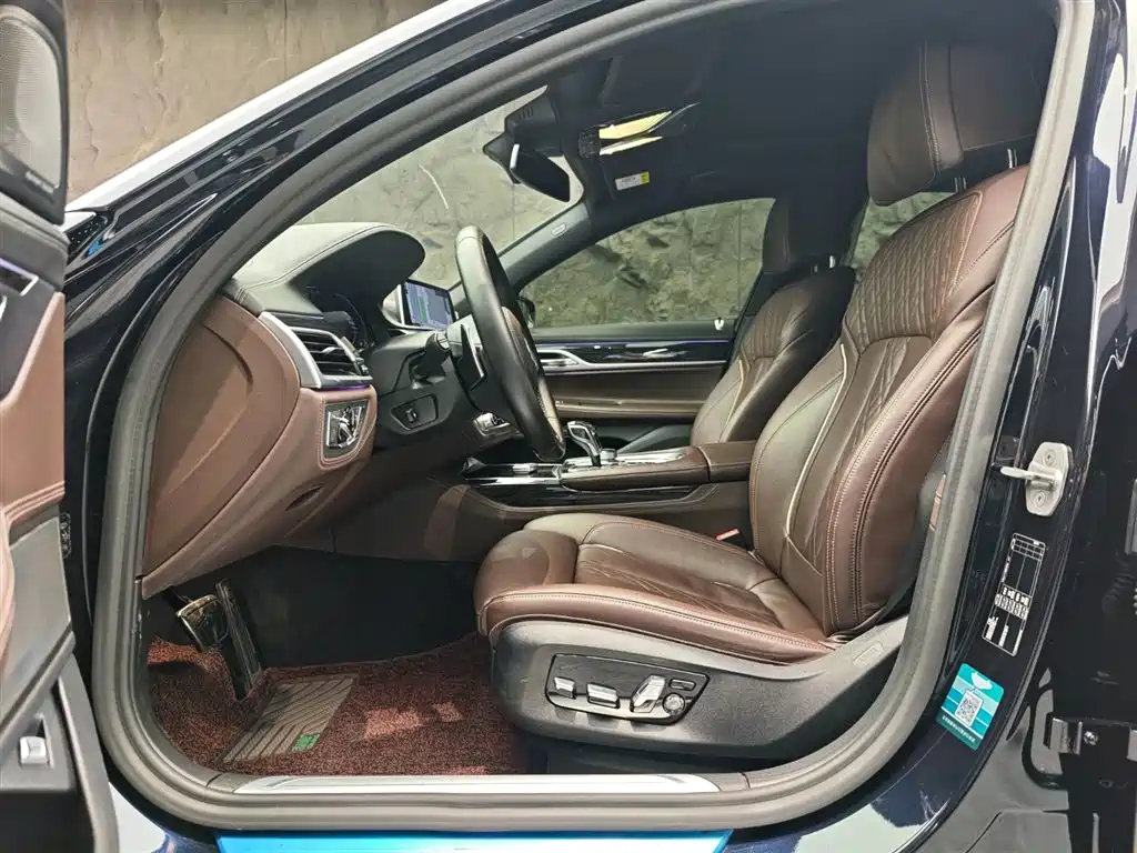 BMW 7 Series 7 2019 730Li M Sport
