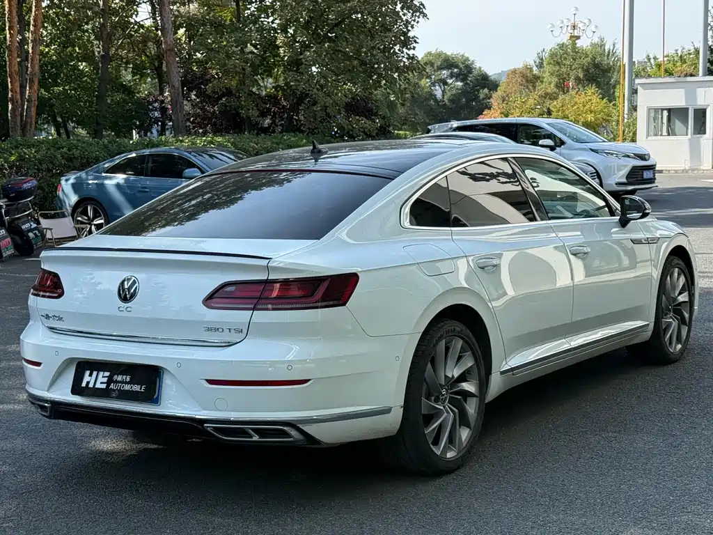 Volkswagen CC — миниатюра 10