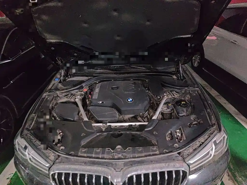 BMW 5 Series — миниатюра 21