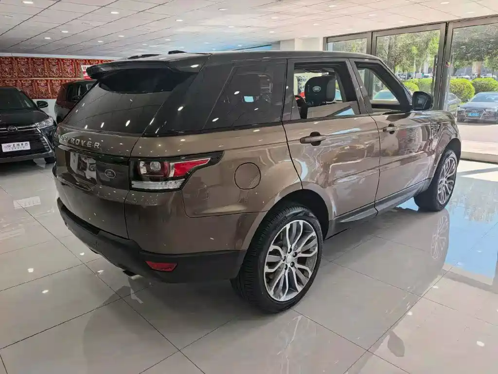 Land Rover Sport — миниатюра 9