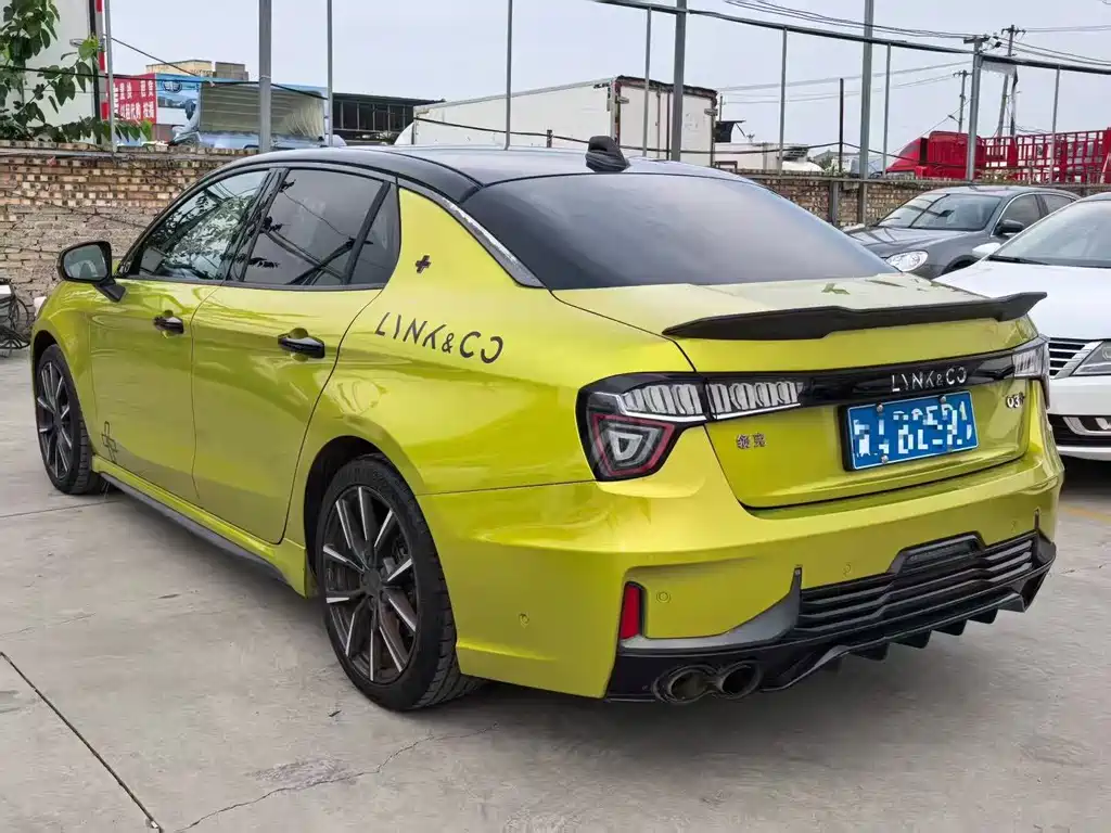 Lynk & Co 03 — миниатюра 9