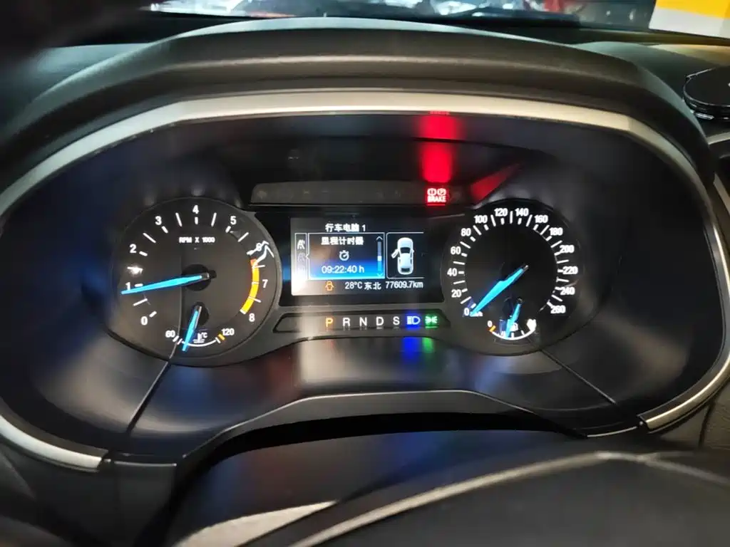 Ford Edge — миниатюра 12