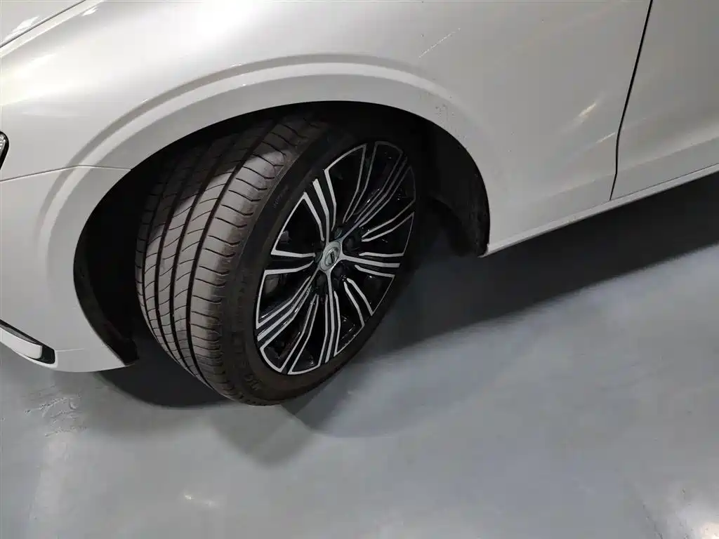 Volvo S60 - фото 25