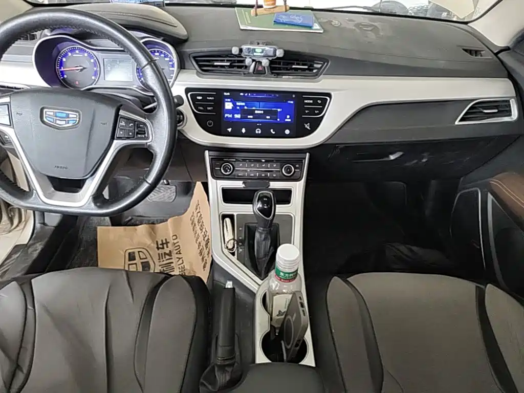 Geely Vision — миниатюра 13