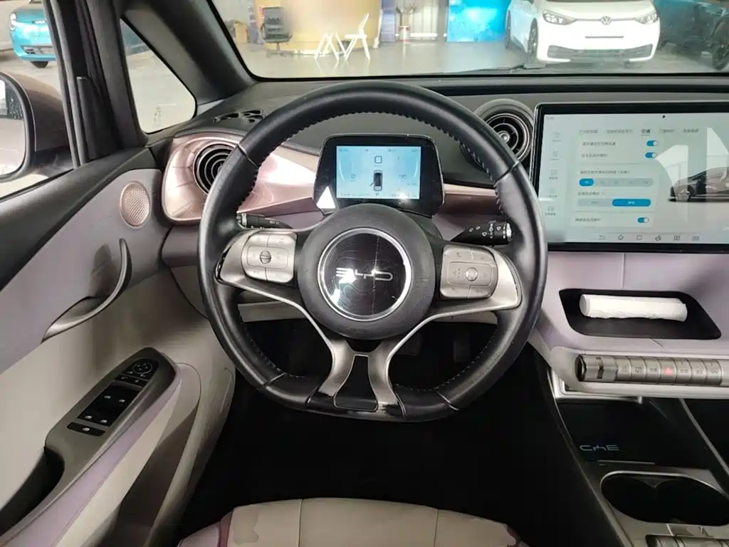 BYD Dolphin — миниатюра 11