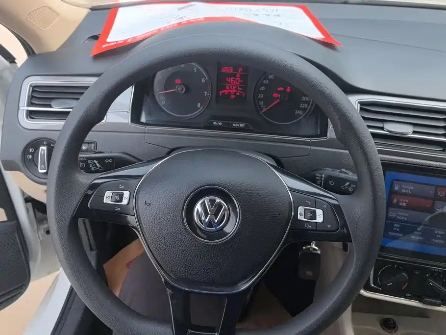 Volkswagen Santana — миниатюра 15