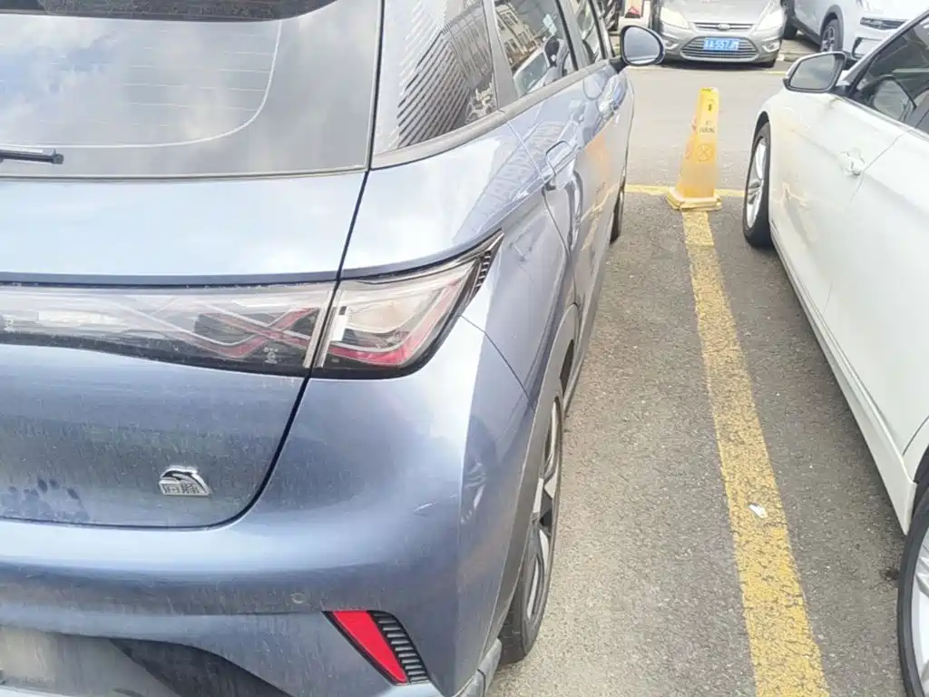 BYD Dolphin — миниатюра 8